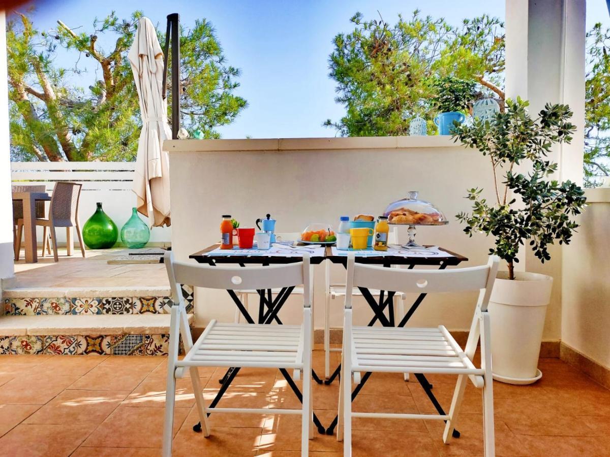 Bed and Breakfast Pinula Maruggio Exterior foto