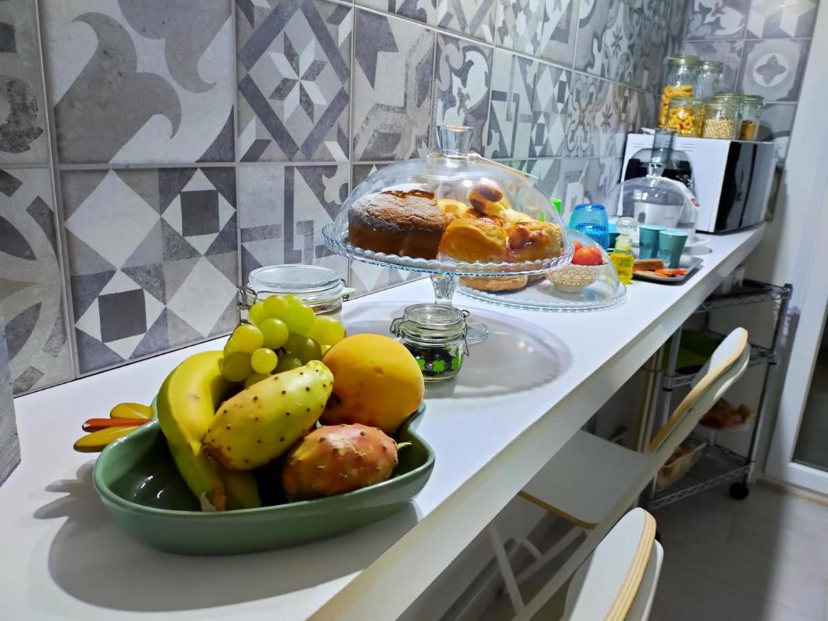 Bed and Breakfast Pinula Maruggio Exterior foto